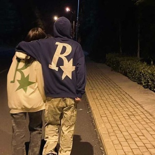 Логотип @loveesstoryy - 𝙇𝙤𝙫𝙚 𝙎𝙩𝙤𝙧𝙮 🤍