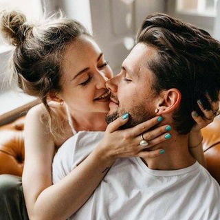 Логотип @loveestoriesss - 🕊Любовь и Отношения🕊