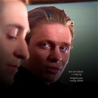 Логотип @loveforblack - love for black.🗡