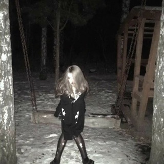 Логотип @loveinmee - Зимний вечер