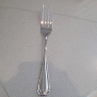 Логотип @lovelyfork - The Same Photo of a Fork Everyday