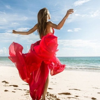 Логотип @lovemagdalena - Путешествие Героини💃