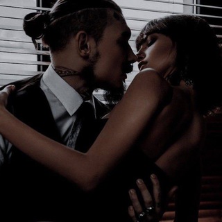 Логотип @lovememoref - 𝐿𝑜𝓋𝑒 𝓂𝑒 𝓂𝑜𝓇𝑒...🕊