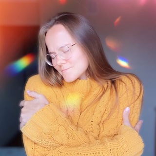 Логотип @lovesebyaclub - Тёплый психолог • Ирина Тарабукина