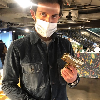 Логотип @lovesmellchat - ЛичМне