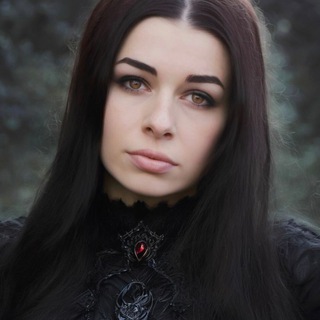 Логотип @lovetarotanastasi - Таро в потоке 🔮