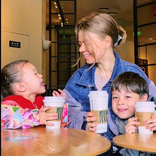 Логотип @lovimenja - Что-то на Китайском 🀄️