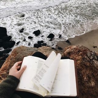 Логотип @loving_yourselff - Любовь к себе как искусство🐦‍🔥