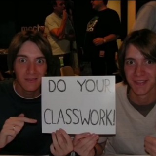 Логотип @lovyuoyuortwins - ✨Twins✨