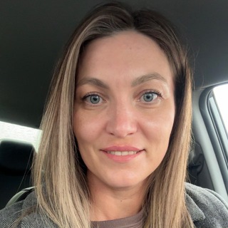 Логотип @lozhkina_anya - Ложкина лечит любовью