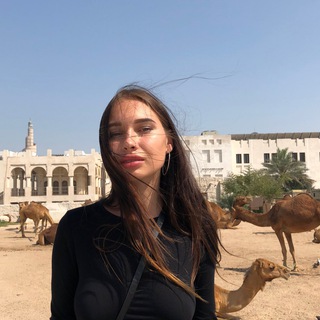 Логотип @luisagof - luisa.gof