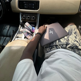 Логотип @lukleoa - By Léo.wallex/ marc