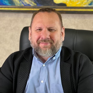 Логотип @lukyanovandreyyu - Андрей Лукьянов