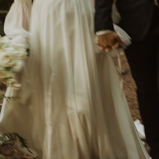 Логотип @lunaprekrasna - 𝐲𝐨𝐮.