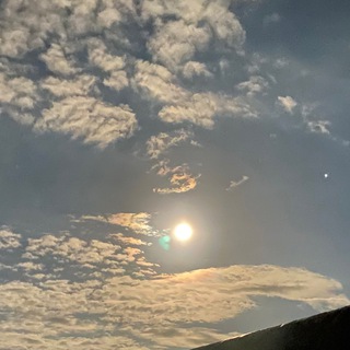 Логотип @lunniesutki - Енергії дня