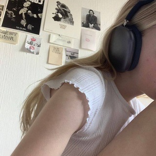 Логотип @luvicna - ⊹ ๋࣭ милый домִֶָ ࣪