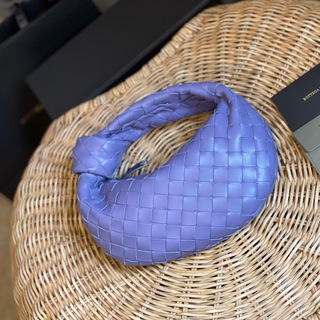 Логотип @lux_fashiontop - World_fashion_luxtop
