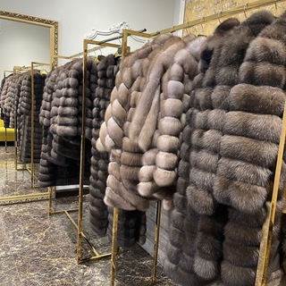 Логотип @lux_meha_labella - La Bella