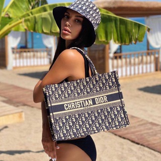 Логотип @luxcopybrands - LUX люкс копии бренд реплики 1:1 брендовая brand copy одежда обувь