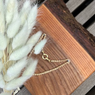 Логотип @ly_bizhy - Камни & свечи