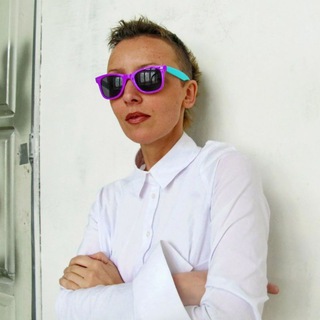 Логотип @lyalya_pomidorova - Ляля Помидорова (Алена Залуцкая)