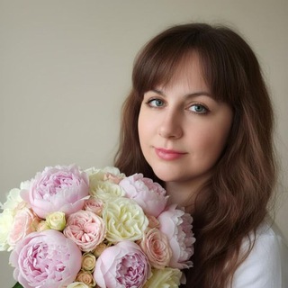 Логотип @lyubofka_33 - Леди Гринч🩷