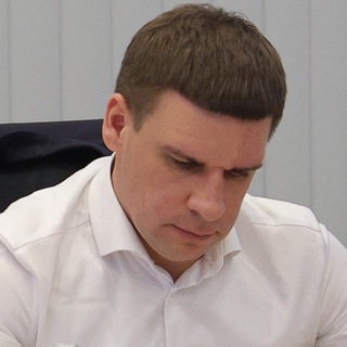 Логотип @m_obedkov - Михаил Объедков
