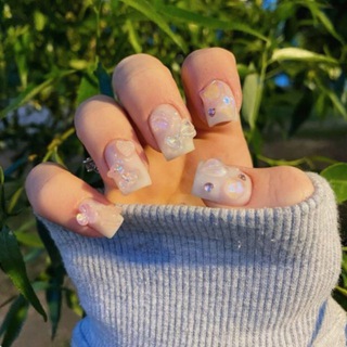 Логотип @maaanic - Маникюр Москва