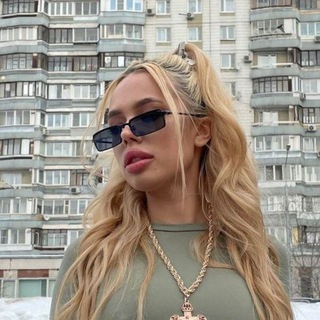 Логотип @maarilav - даша.