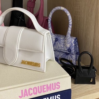 Логотип @madalibayer - 𝕄𝕒𝕕𝕒𝕝𝕚 𝔹𝕒𝕪𝕖𝕣✨