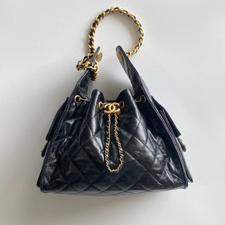 Логотип @madambrand - Brands for woman