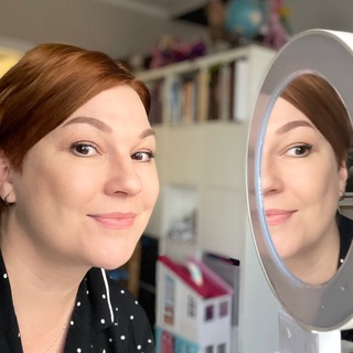 Логотип @madamebond - Мадам Бонд