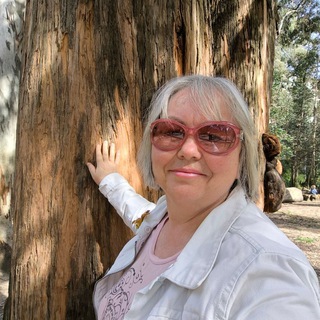 Логотип @madamnitochka - Мадам Ниточка