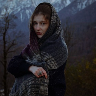Логотип @mademeure - Ma demeure