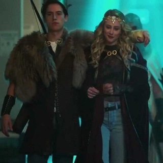 Логотип @madexwnqqq - 𝐦𝐚𝐝𝐞𝐱𝐰𝐧𝐪