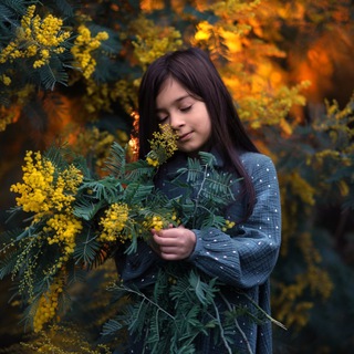 Логотип @madinaluck - Madinaluck