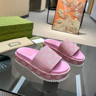 Логотип @madishopchin - БРЕНДОВЫЕ ВЕЩИ ПОД ЗАКАЗ 🧸🛍️