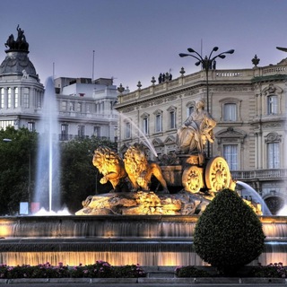 Логотип @madridruso - МАДРИД