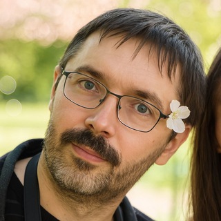 Логотип @madvasily - Василий Мадов