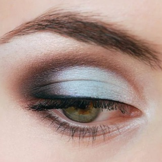 Логотип @makeup_lessonsx - Уроки макияжа