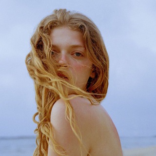 Логотип @makeupandhair - Что у нас по бьюти? (Julia Rada)