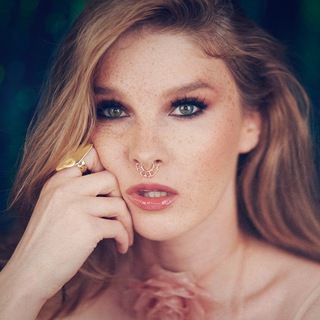 Логотип @makeupspro - Юлия Сизых
