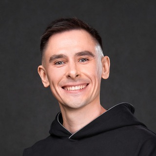 Логотип @makrushin - Makrushin