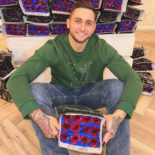 Логотип @maksim_flowers_official - Maksim_flowers