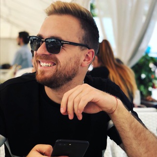 Логотип @maksnazar - наглый