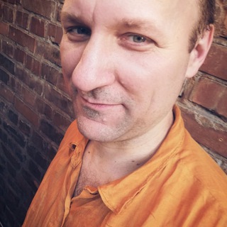 Логотип @maksym_kukhar - Maksym Kukhar