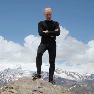 Логотип @mal_chelovek - Маленький Человек