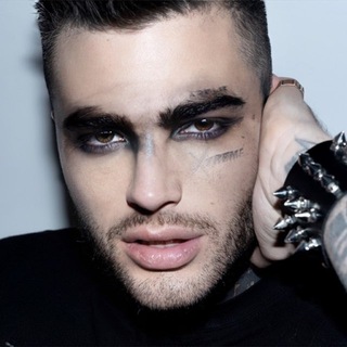 Логотип @malchikpunkkk - РОМА ЖЁЛУДЬ l НЕПОБЕДИМЫЙ МАЛЬЧИК