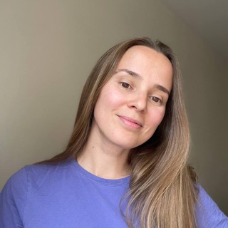 Логотип @malinastories - Мне нравится!