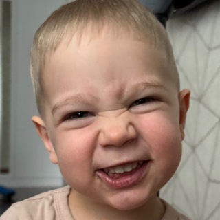 Логотип @malysh_timofei - Малыш Тимофей